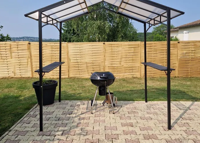 فندق مبيت وإفطار D'hotes Saint-Martial-de-Valette